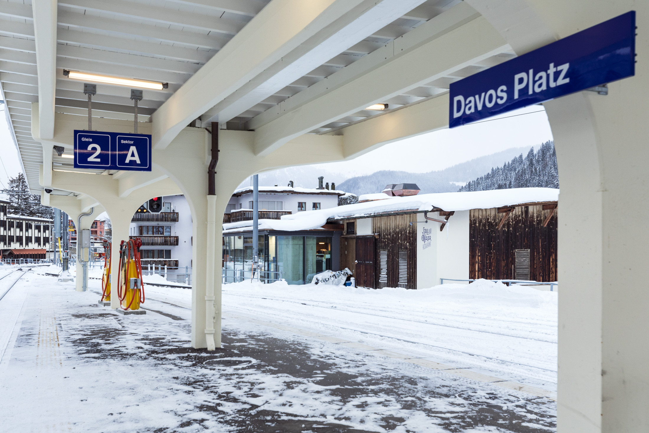 Direkt am Bahnhof Davos Platz